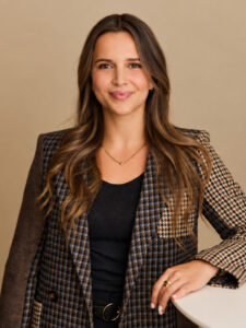 Lucy Goldfarb Headshot